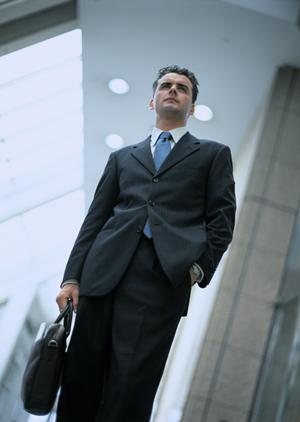 【最新版】ブルゾンの選び方とコーデ術ガイド｜季節別＆シーン別に徹底解説